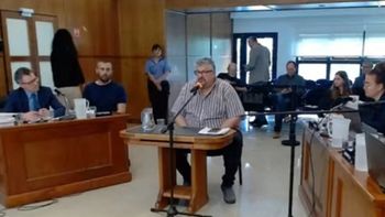 Alejandro Mackielo declaró en el juicio por la masacre de pingüinos en Punta Tombo. Alejandro Mackielo declaró en el juicio por la masacre de pingüinos en Punta Tombo.