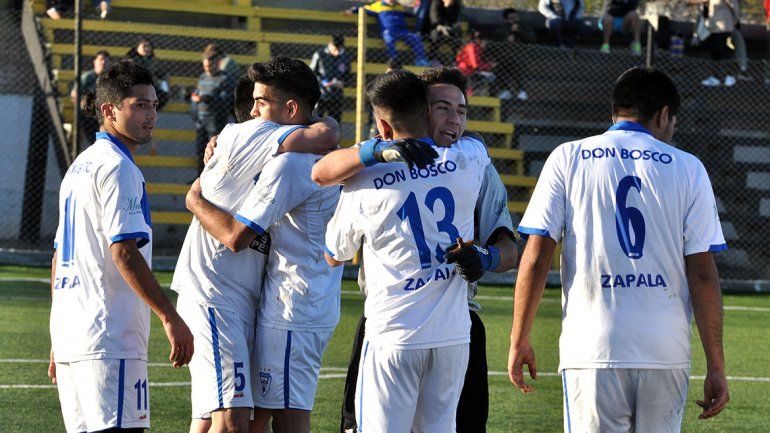 En el Barrio y en la capital mando yo: Don Bosco, puntero
