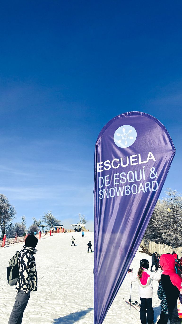 El Cerro Bayo abrió su pista para principiantes. El Cerro Bayo abrió su pista para principiantes.