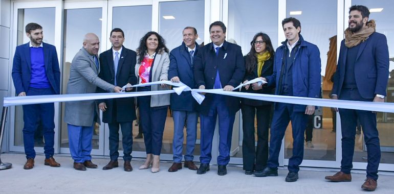Se inauguró el Centro de Convenciones y será la puerta del turismo en Neuquén