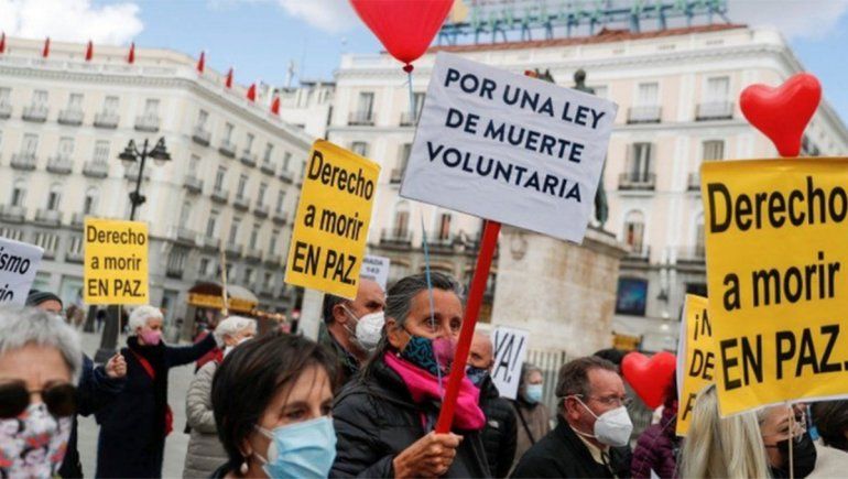 La ley de eutanasia será debatida en el Congreso.