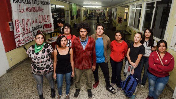 Revuelo en la UNCo por la acreditación de los títulos