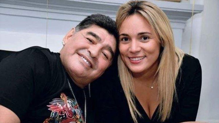 La extorsión de Rocío Oliva a Diego Maradona para que se case con ella