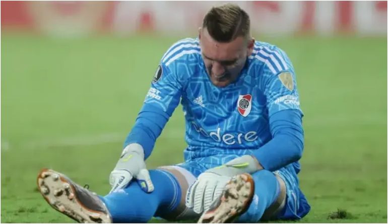 Cuál es el arquero que comprará River si se va a Armani en el mercado de pases