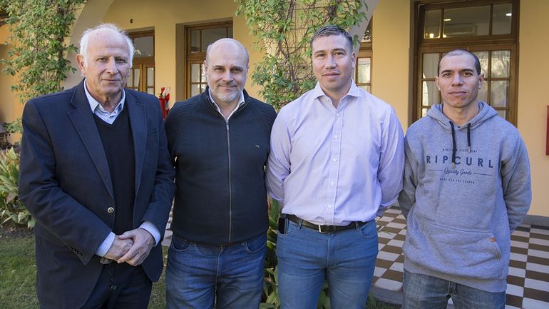 José Brillo, Sebastián González, Víctor López y Rolando López.