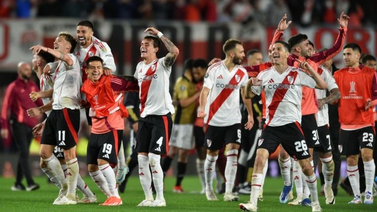 Los jugadores de River festejando Los jugadores de River festejando