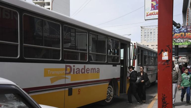El gobierno habilitó el registro de transportes particulares. El gobierno habilitó el registro de transportes particulares.
