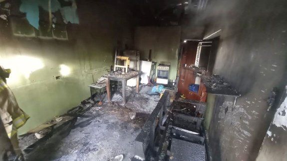 Así quedó la casa de la familia de Rincón de los Sauces que continúa internada en el hospital Castro Rendón.