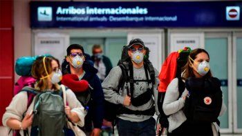 seguiran cerradas las fronteras, vuelos suspendidos y fijan medidas sanitarias para los viajeros seguiran cerradas las fronteras, vuelos suspendidos y fijan medidas sanitarias para los viajeros