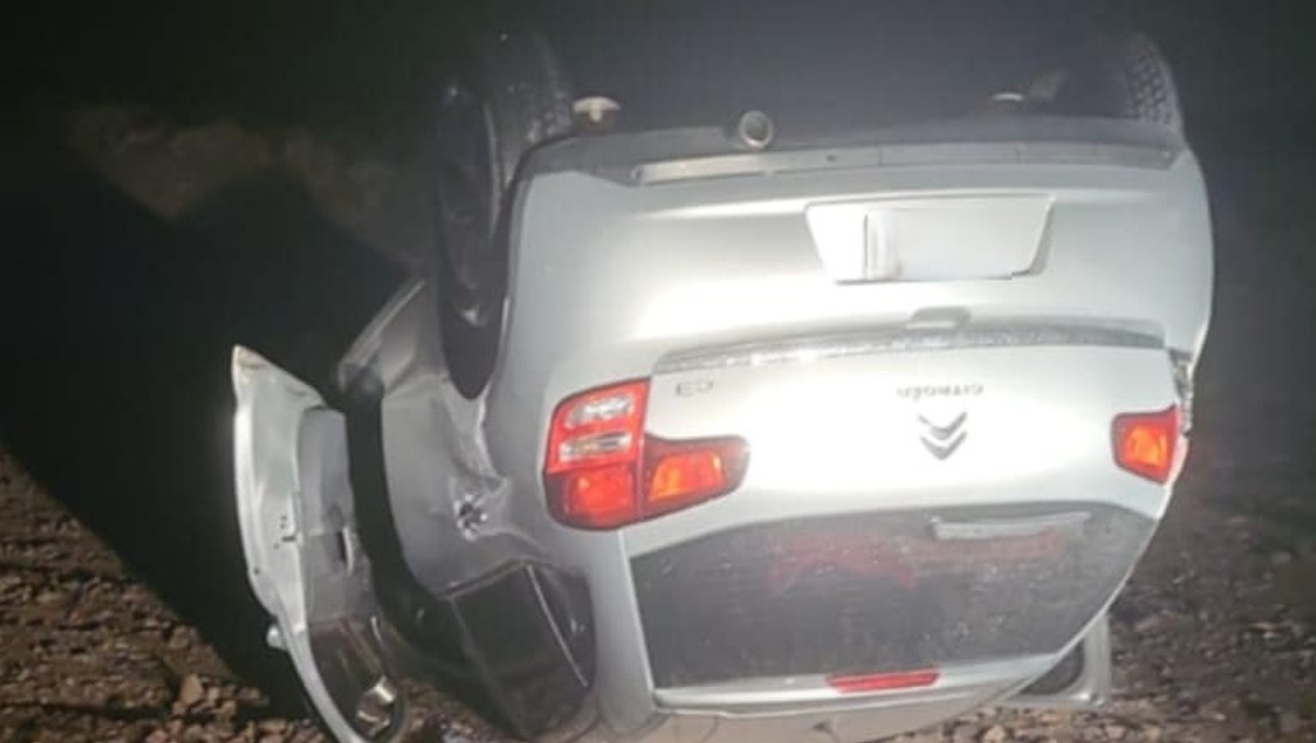 Ruta del petróleo: se le cayó el kayak de la camioneta