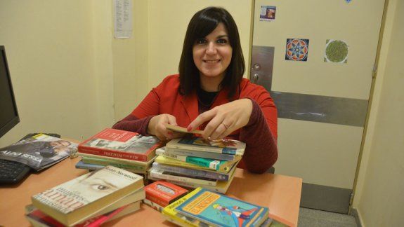 Un ejemplo: junta libros para los pacientes  de salud mental