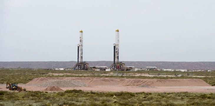 El arribo del compresor más grande de Latinoamérica a Aguada Pichana marca un hito en la estrategia de descarbonización de la compañía, tal como se expuso en Vaca Muerta Insights. El arribo del compresor más grande de Latinoamérica a Aguada Pichana marca un hito en la estrategia de descarbonización de la compañía, tal como se expuso en Vaca Muerta Insights.