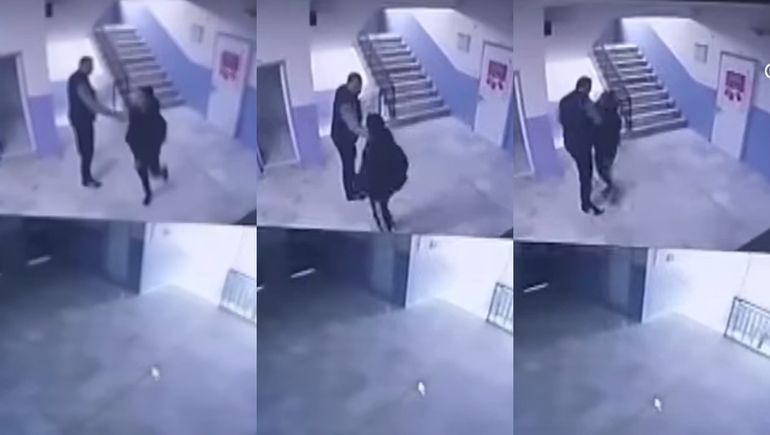 El violento empujón del director hacia el alumno quedó registrado por las cámaras de seguridad de la escuela.