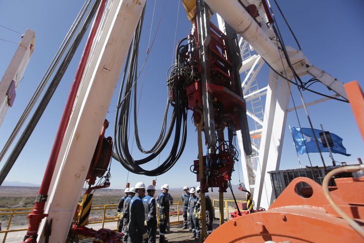 YPF es quien lidera la exploración de Vaca Muerta en Mendoza.