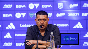 Los motivos de la ausencia de Riquelme en la presentación del Superclásico | LM Neuquen Los motivos de la ausencia de Riquelme en la presentación del Superclásico