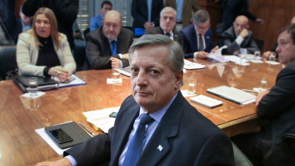 El ministro de Energía expondrá ante cuatro comisiones de Diputados.