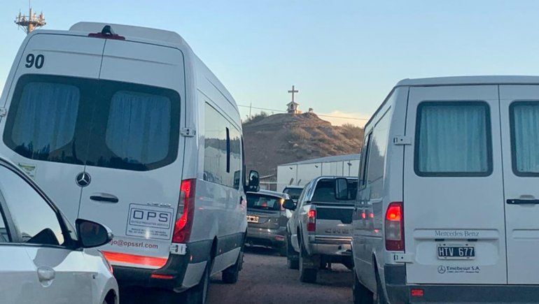 El tránsito en Ruta 7 es un caos por el corte de los vecinos