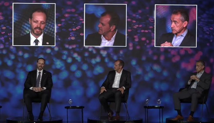 El primer panel de “Desafíos en el Upstream de hidrocarburos”. El primer panel de “Desafíos en el Upstream de hidrocarburos”.