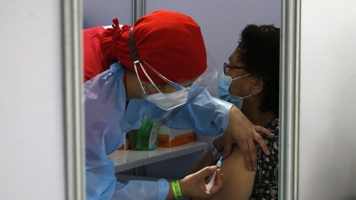 COVID-19: Chile superó el millón de vacunados