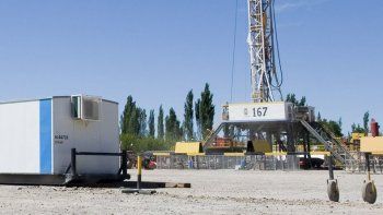 se registro una nueva fuga en el pozo petrolero de allen se registro una nueva fuga en el pozo petrolero de allen