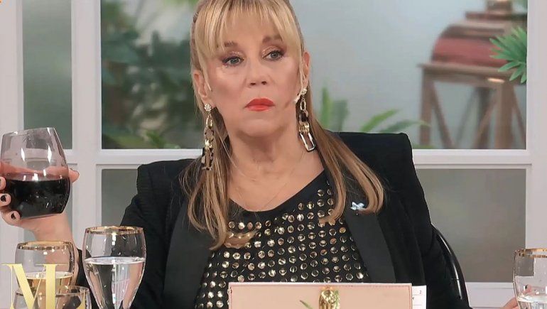 Marcela Tinayre, contra Moria y Ventura por Juanita
