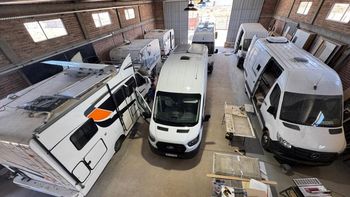 Una imponente vista panorámica de la Fábrica de Motorhome de Fernández Oro. | LM Neuquen Una imponente vista panorámica de la Fábrica de Motorhome de Fernández Oro.