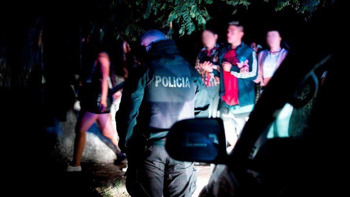 Fiestas clandestinas en Mar del Plata