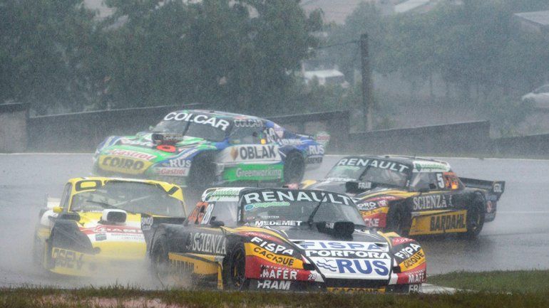 TC: bajo la lluvia, ganó Emiliano Spataro y Manuel Urcera fue noveno en Posadas
