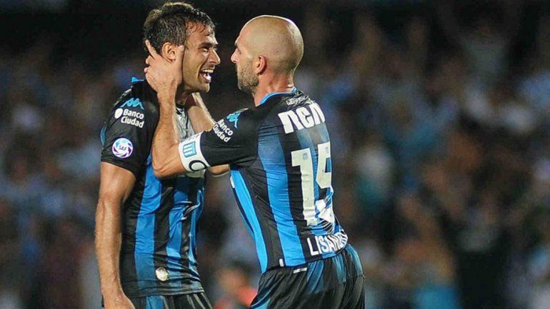 Tratamos de no mirar para abajo y pensar en nosotros