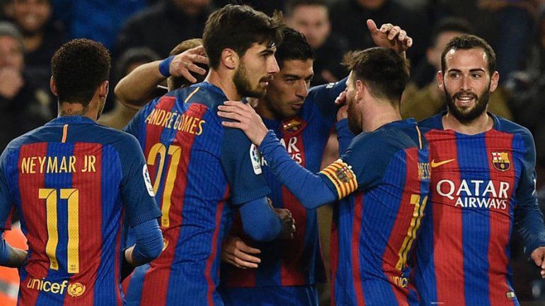 Messi marcó en la clasificación de Barcelona a semis