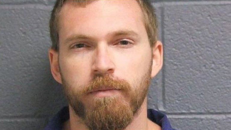 Christopher Mirasolo violó a una nena de 12 años en 2008.