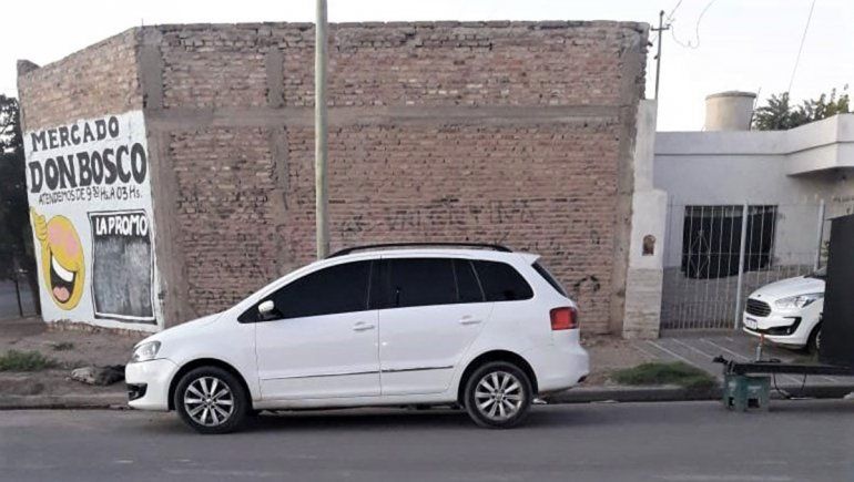 Hijo de conocida narco fue detenido por balear una casa y un auto