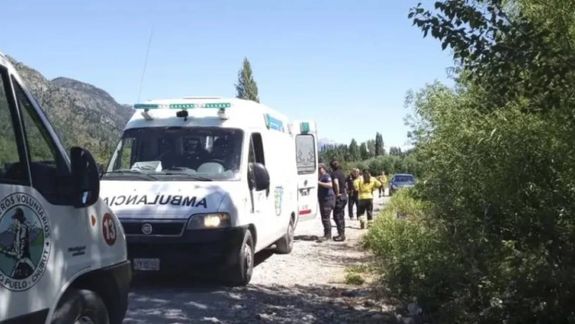 El Bolsón: una policía murió ahogada tras salvarle la vida a sus hijos