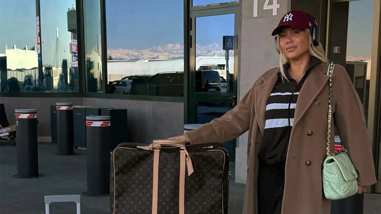 El polémico regreso de Wanda Nara al país: 18 valijas y mala actitud con la prensa