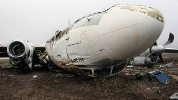 El trágico accidente de avión no dejó sobrevivientes. El trágico accidente de avión no dejó sobrevivientes.