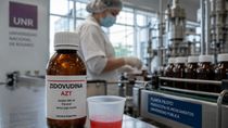 La Universidad Nacional de Rosario obtuvo una autorización histórica para producir un medicamento destinado al tratamiento del VIH dentro del sistema público de salud. La Universidad Nacional de Rosario obtuvo una autorización histórica para producir un medicamento destinado al tratamiento del VIH dentro del sistema público de salud.