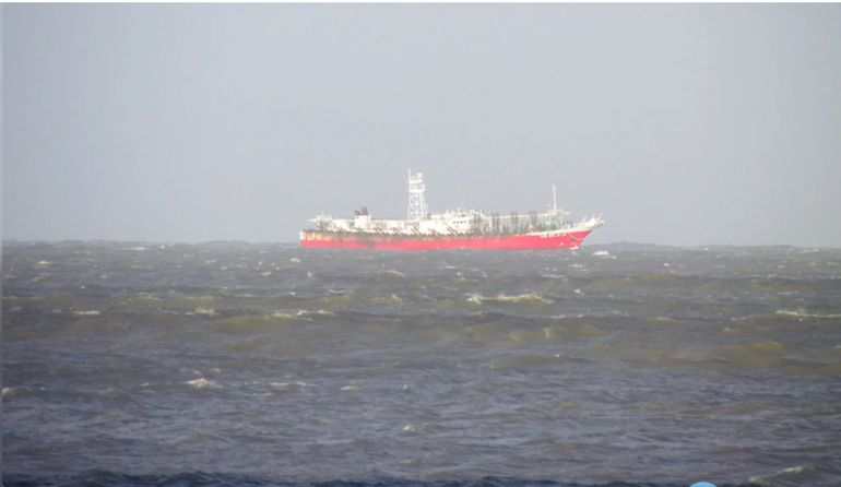 En un audio que quedó grabado, se registra el diálogo en el que el capitán desestimó los síntomas que le informó su jefe de máquinas. En un audio que quedó grabado, se registra el diálogo en el que el capitán desestimó los síntomas que le informó su jefe de máquinas.