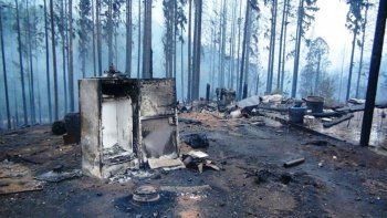 incendios intencionales en la comarca: buscan un auto blanco incendios intencionales en la comarca: buscan un auto blanco