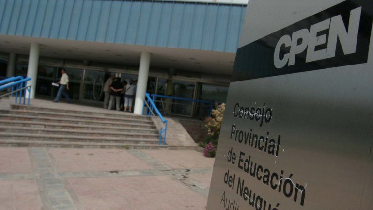 El escándalo por los títulos truchos en Zapala ya está en la Justicia.