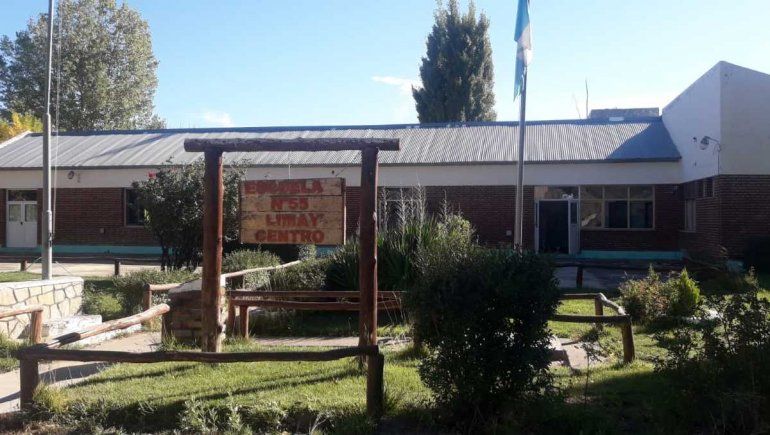 Desesperado reclamo de una maestra por una ruta que está destruida