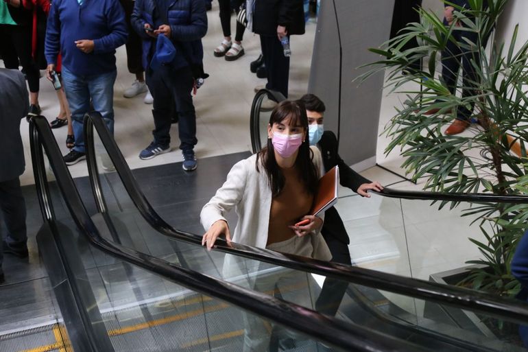 Entre otras acciones, el proyecto de la diputada del PRO limita el uso del lenguaje inclusivo.