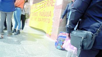 La Escuela 204 de Comodoro Rivadavia cerró el turno mañana de Primaria. La Escuela 204 de Comodoro Rivadavia cerró el turno mañana de Primaria.