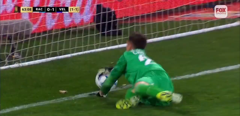 La histórica salvada de Cambeses en Racing.