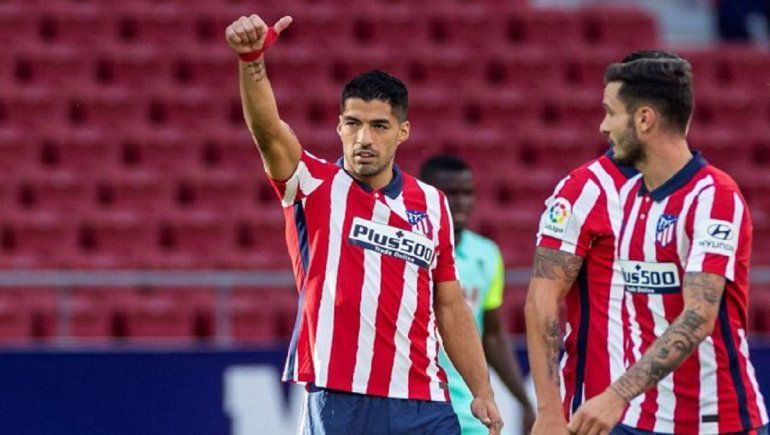 Luis Suárez chocará con el Barcelona de su mejor amigo, Lionel Messi.