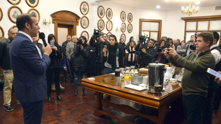 Gutiérrez destacó  la labor de la prensa neuquina