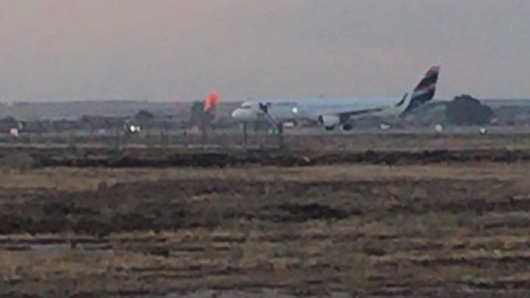 Por amenazas de bomba cerraron los aeropuertos de Mendoza y Rosario