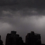 El SMN extendió un alerta meteorológico por tormentas que afectará a Cipolletti y el Alto Valle. | LM Neuquen El SMN extendió un alerta meteorológico por tormentas que afectará a Cipolletti y el Alto Valle.