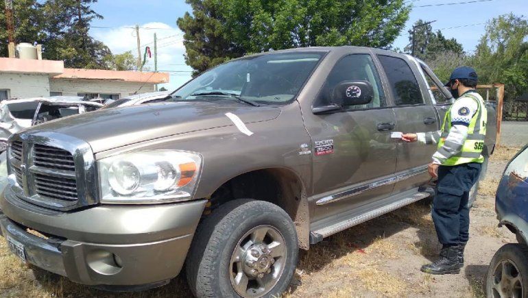 Borracho, realizaba peligrosas maniobras con una RAM por Ruta 151