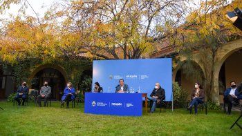 CONFERENCIA NUEVAS MEDIDAS SEGUNDA OLA 1405
