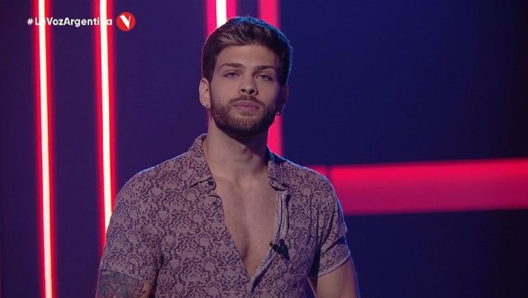 El jurado no lo eligió, pero Lali Espósito le dio su teléfono al aire